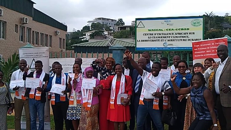 image PHOTO_des_Certifis.jpeg (83.2kB)