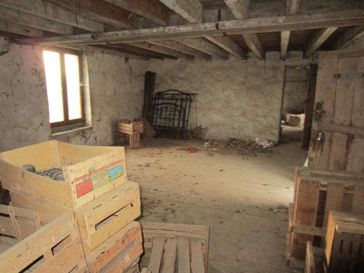 image etage_avant.jpg (1.1MB)